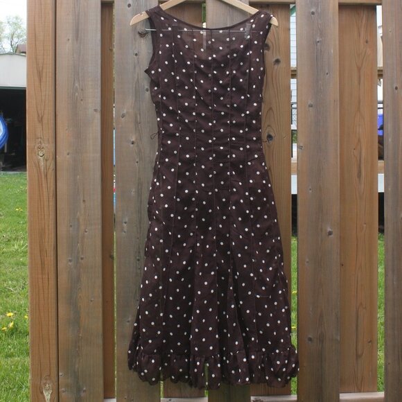 50s Style Polka Dot Dress Brown and White Size Small BNWT - Picture 1 of 6